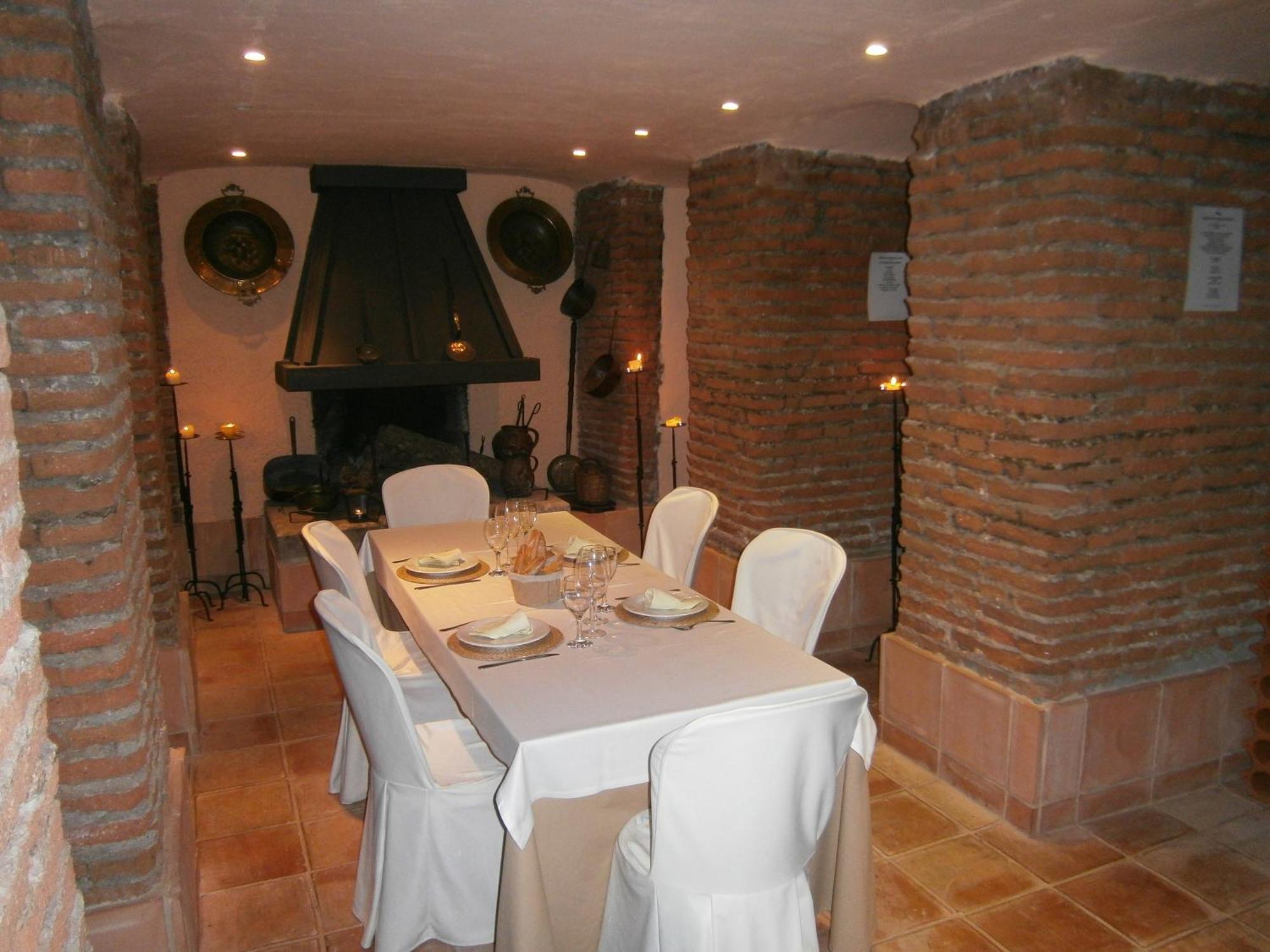 Hotel El Castrejon Cebreros Extérieur photo